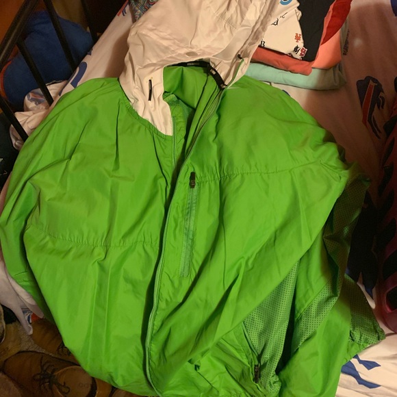 Nike wind breaker - Picture 1 of 1
